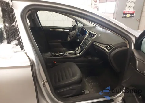 2013 Ford Fusion Se z USA, uszkodzony, nr VIN 3FA6P0H76DR364846